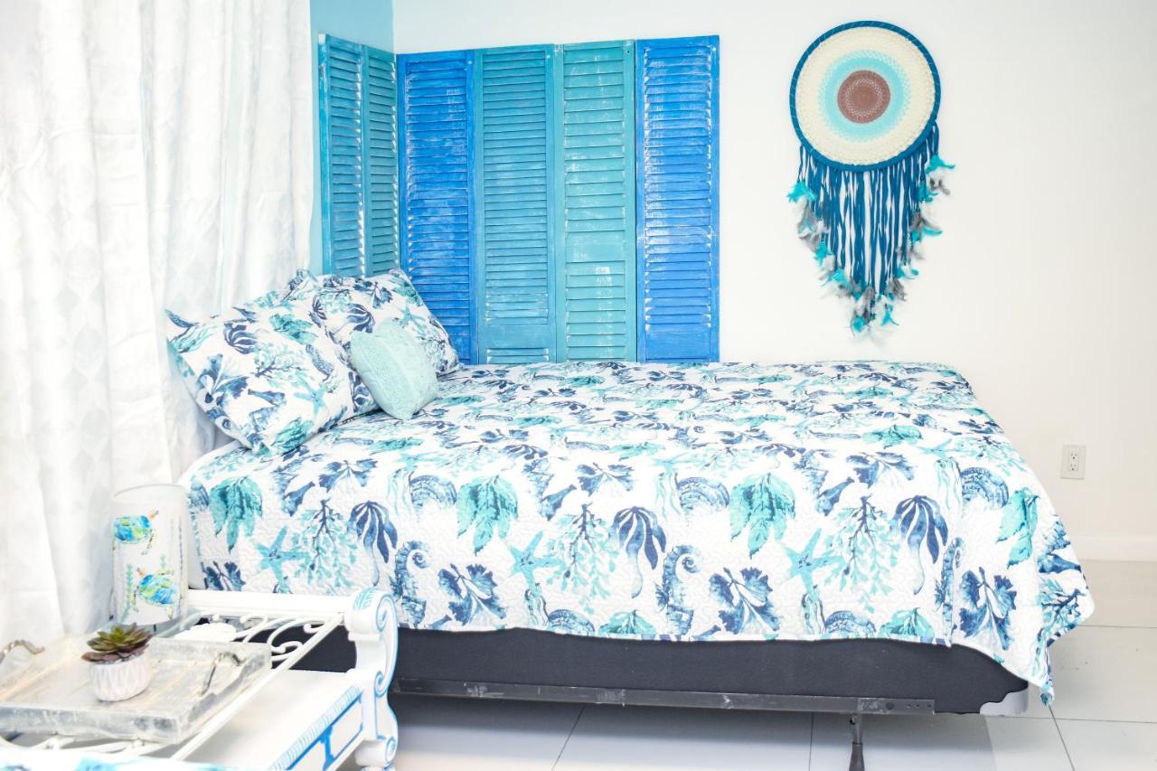 Miami Boho Beach Place Hialeah Bagian luar foto
